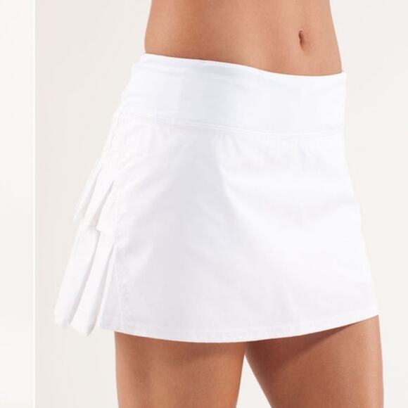Lululemon Run Pace Setter Ruffle Back White Mini Skirt Sz 8 - Picture 2 of 9